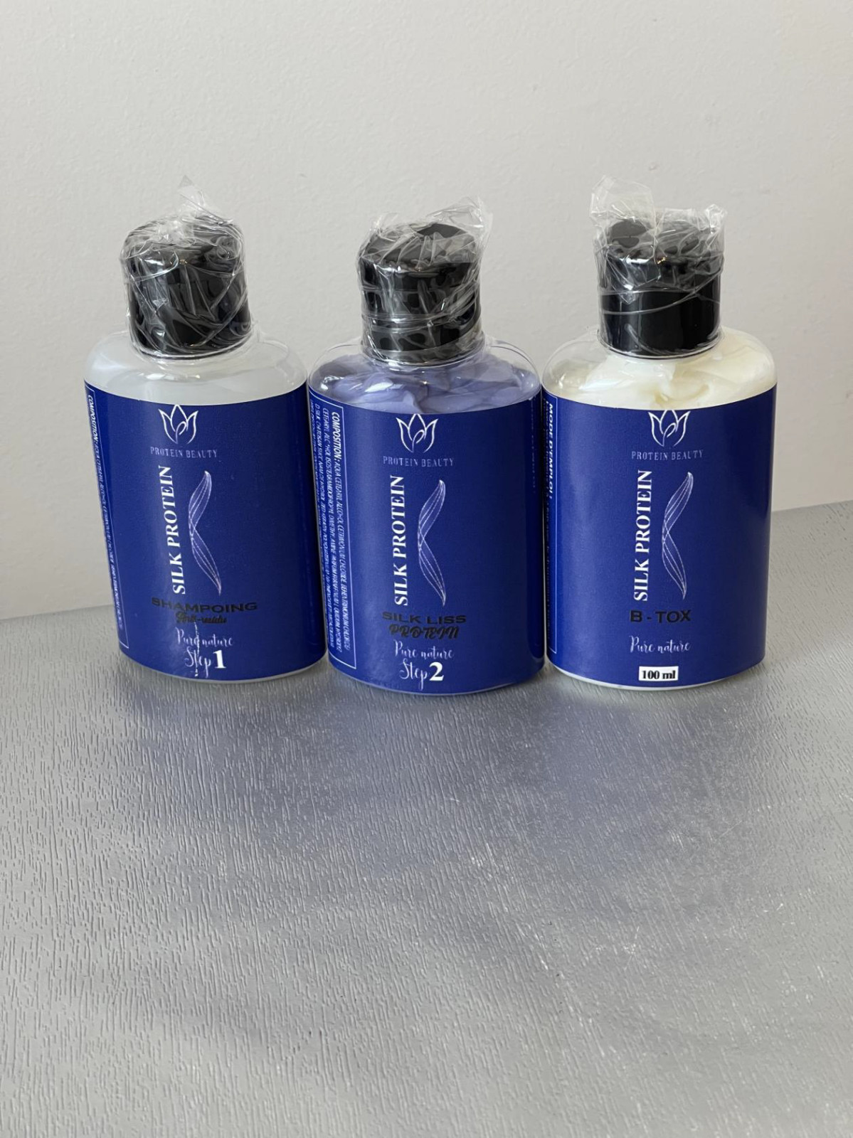 Lissage à la protéine de soie pour cheveux lisses et brillants sans frisottis