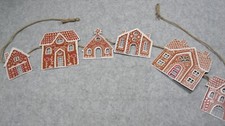 Decor Steals Gingerbread Houses Metal Garland Christmas Mantal Decor Fun