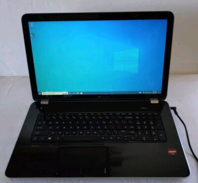 HP PAVILION 17 NOTEBOOK PC AMD  A4-4300M 2.50 GHz 8GB  1 TB WIN 10 HOME