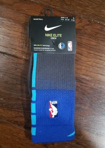 nike socks size small