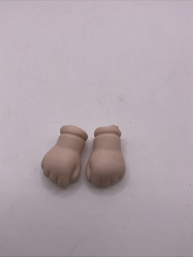 Job Lot Vintage Porcelain Doll Hands Spares And Repairs Unbranded 7 Sets - Picture 18 of 19