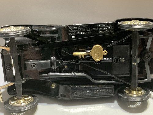 Vintage Clark's 1930's Ford Model A Tanker Truck Die Cast Coin Bank Model Car - Picture 11 of 12