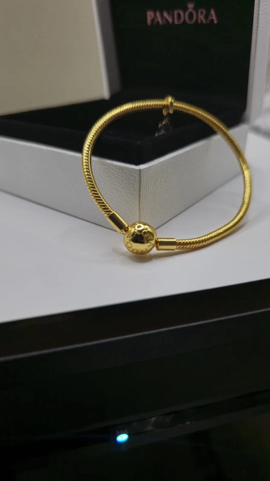 Pulsera Pandora Serpiente con Dijes Auténtica Con Caja Perfecta Para Regalo 7.3 Pulgadas Foto 3 de 4