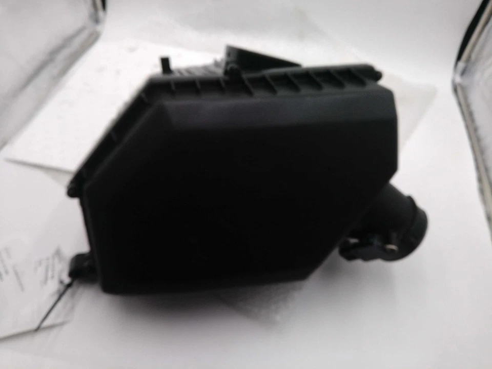 Conjunto de filtro de aire usado se adapta a: Volvo S60 2015 2,0 L VIN 40 cuarto y quinto dígito Gra Foto 2 de 4