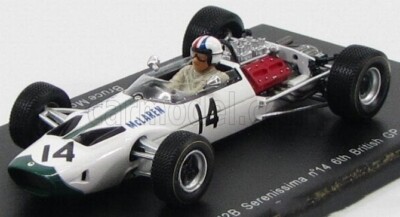 Bruce McLaren in a McLaren M2B-Serenissima, at the 1966