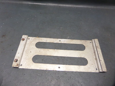 Avionic Radio Rack 047-3374-02 KING AIRCRAFT AVIONICS RADIO RACK MOUNT TRAY | eBay