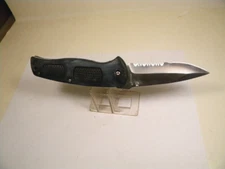 Maxam Folding Locking Knife 3 3/4" long