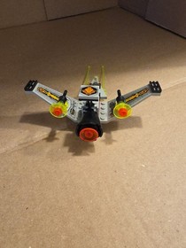 1997 Retired LEGO UFO Space , 6915 Warp Wing Fighter, and 6836 V-Wing Fighter