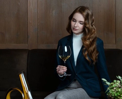 Riedel Performance Chardonnay Wine Glass - Thumbnail 5