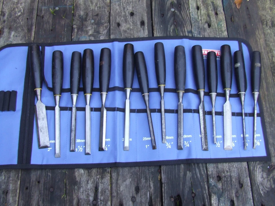 Stanley  chisels/ chisels/vintage tools - Image 2 of 4