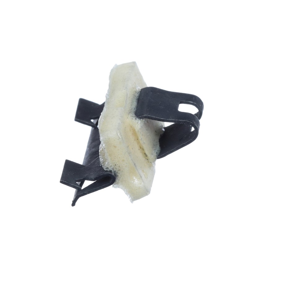 Genuine GM Door Sill Plate Clip – Fits Buick, Chevy, GMC, Pontiac (1994-2007 Models) - Part #15711541