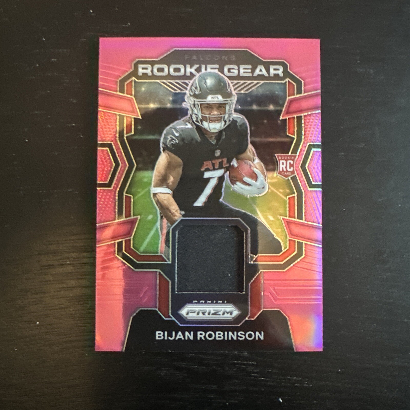 2023 Panini Prizm Football Bijan Robinson Pink ROOKIE GEAR JERSEY