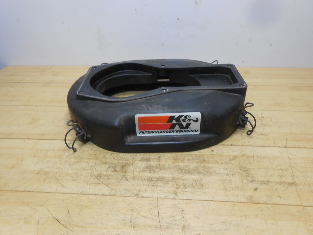 1983 Volvo 240 TURBO Air Intake Cleaner Filter Box Top Cover OEM  