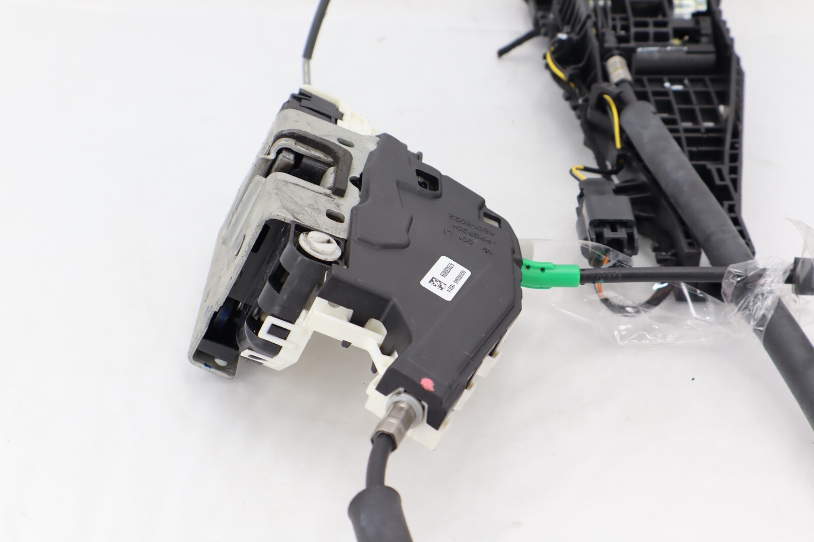 Maserati Ghibli 2014-2017 REAR+LEFT Door lock actuator