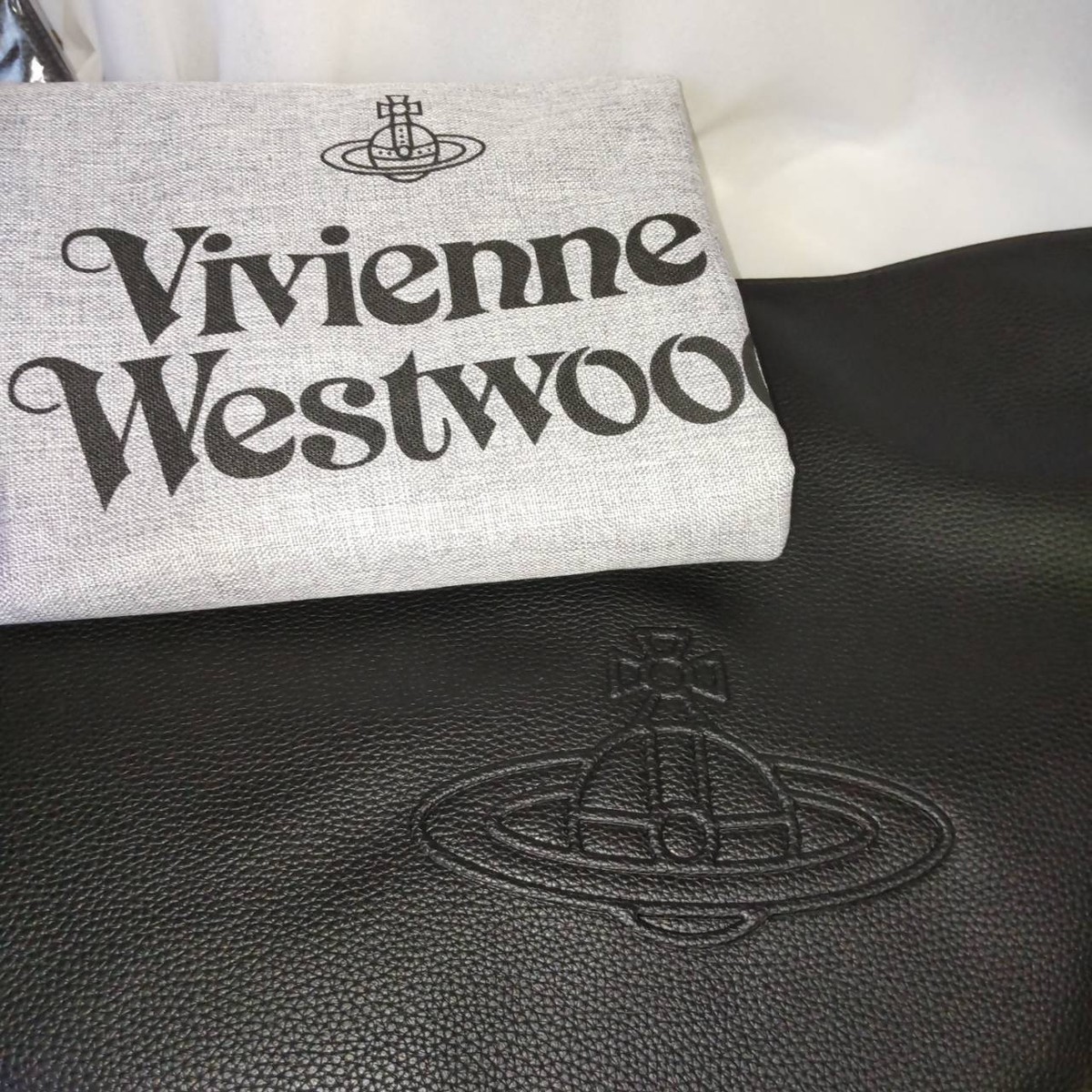 ★Vivienne Westwood★ 25SS Carrie Logo Print Shoulder Bag 44 Print 44 25SS Carrie Westwood★ Logo Bag ★Vivienne Shoulder