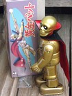 RARE ~ BILLIKEN 1995 OGON BAT “GOLDEN BAT” Wind up 8½" Tin Toy Robot ~ JAPAN  — photo 6