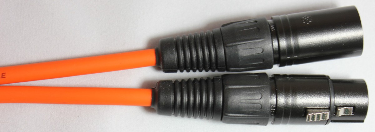 Cavo Microfono Bilanciato Sunrise Star Quad 0,5m Nero - XLR Femmina A XLR Maschio