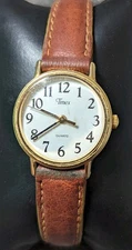 Vintage Timex Women's Gold Tone Quartz Watch Leather Bands White Dial 