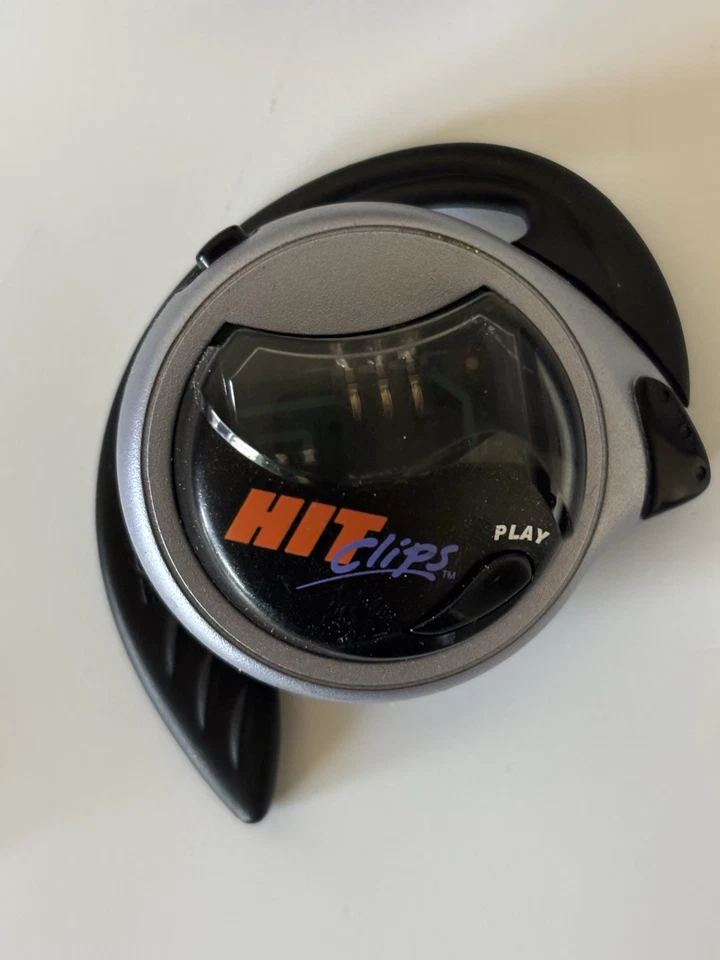 Lot Of 07 Tiger Electronics Hit Clips Music Players 14 Cartridges & FM Hit RARE - Image 2 of 4