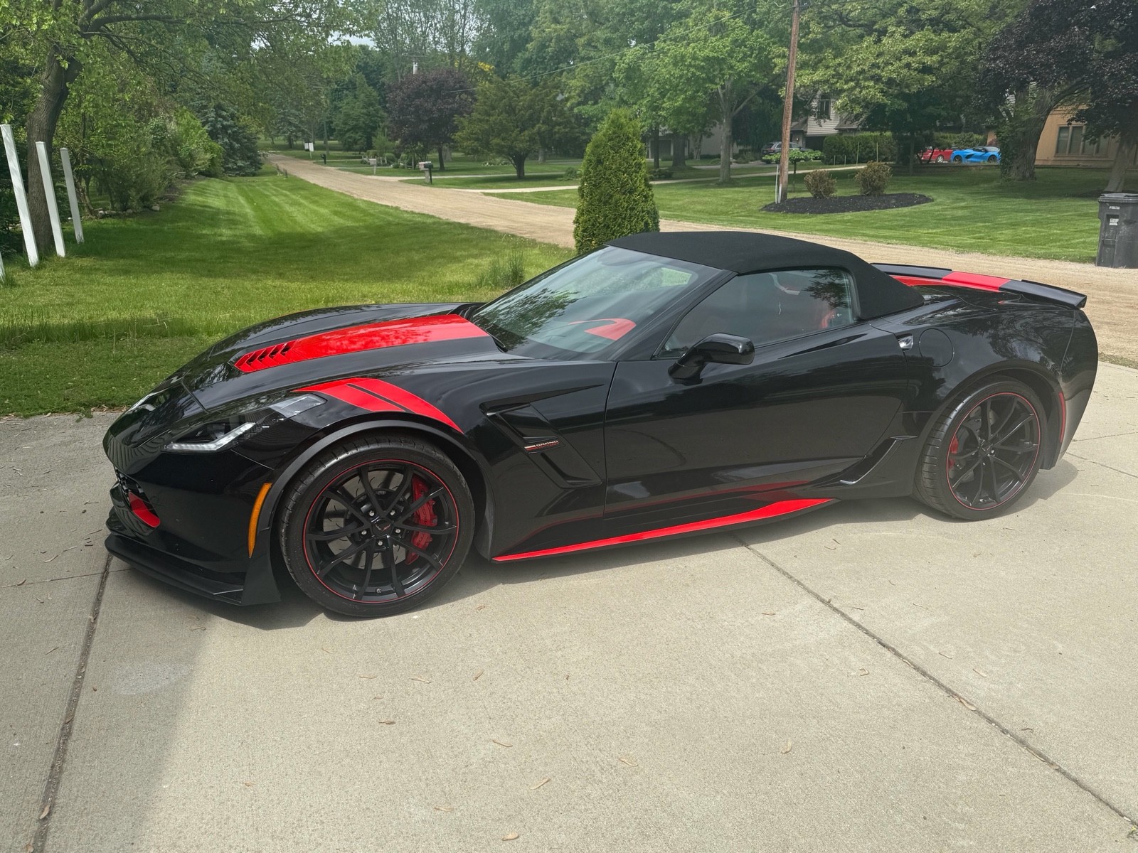 2019 Black Chevrolet Corvette   | C7 Corvette Photo 4