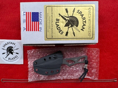 NOS, BOXED SPARTAN BLADES BLACK ENYO W/SPARTAN BEAD & LANYARD, BOXED, MINT (964)