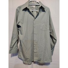 Van Heusen Mens Dress Shirt Long Sleeve Green Wrinkle Free Size 16 1/2 32/33