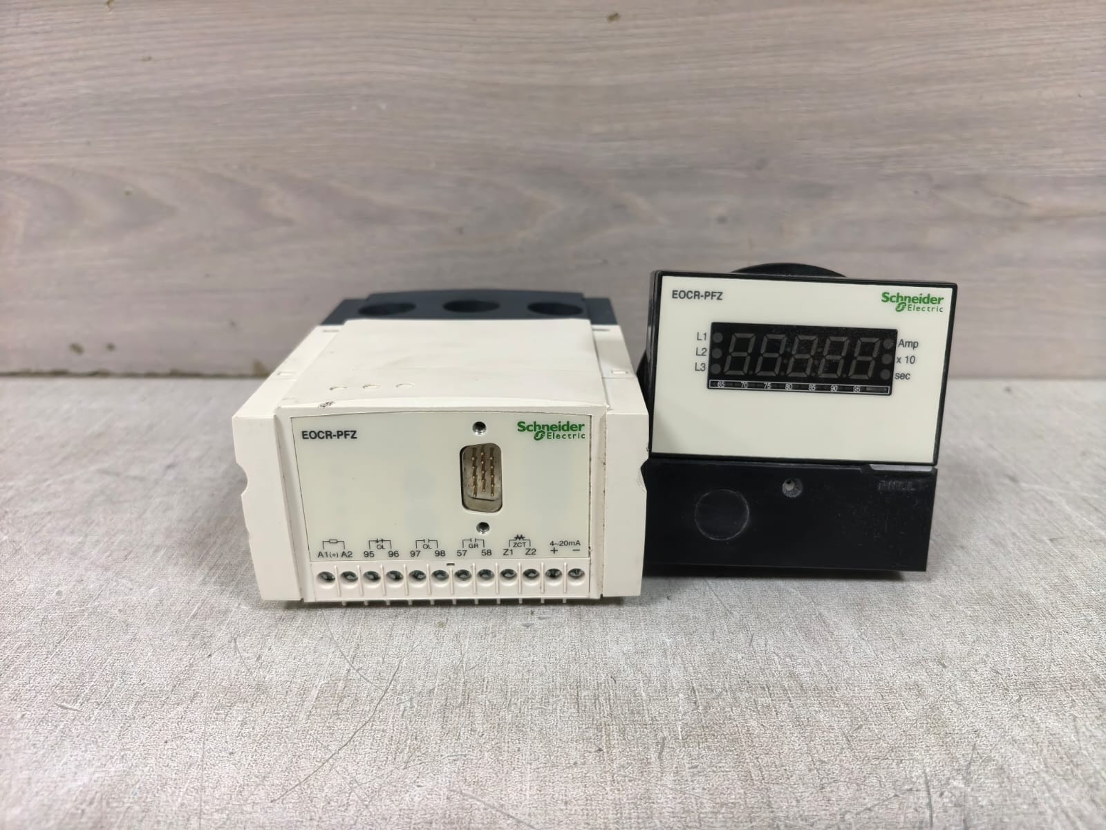 Schneider Electric EOCRPFZ-WRDZ7W SCHNEIDER ELECTRIC EOCRPFZ-WRDZ7W INTELLIGENT POWER MONITORING RELAY 85–250 VAC 2