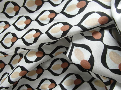 Viscosestoff 100%Viscose gepunktet cremweiß-beige-braun-schwarz 1,36x 1,8Meter - Bild 20 von 23