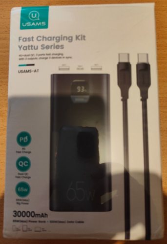 Power Bank USAMS Yattu 30000mAh – Charge Rapide – Noir – 3 Ports (USB + USB-C)