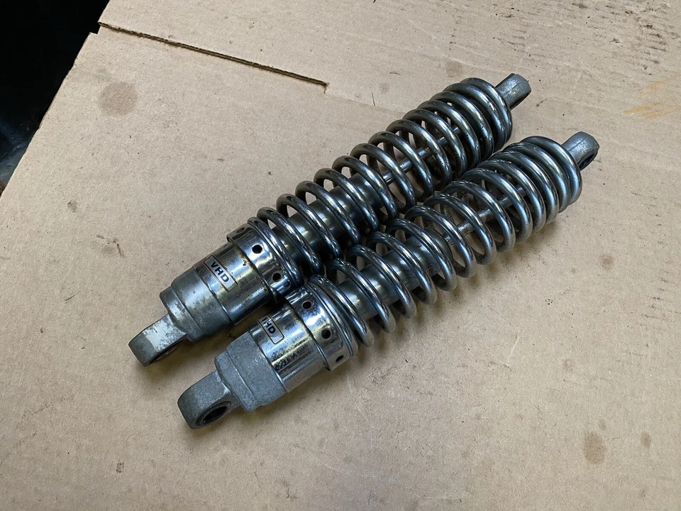 Juego de amortiguadores traseros 83 Honda CX650 OEM CX650C CX500 -75 Foto 2 de 4