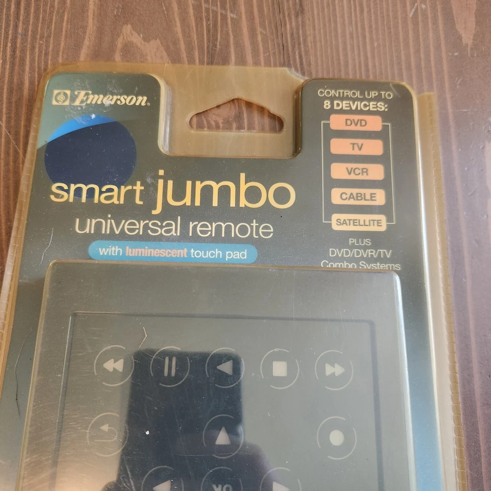 VTG GIANT JUMBO UNIVERSAL REMOTE TV VCR DVD CABLE CONTROL NOVELTY GAG GIFT TV - Image 2 of 4