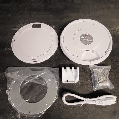 Ubiquiti AP-LR Unifi AP Long Range Wireless Access Point WiFi Lot (A)