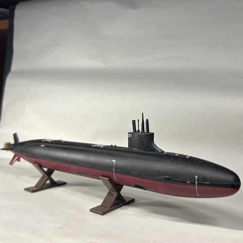 Modelo de submarino 1/350 construido USS Seawolf (SSN-21) ataque rápido nuclear personalizado - Imagen 2 de 23