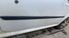 Baguette de porte Peugeot 107