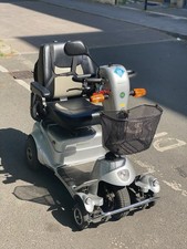 Quingo Plus Mobility Scooter – Excellent Range – 8mph – Charger, Cover & Bag