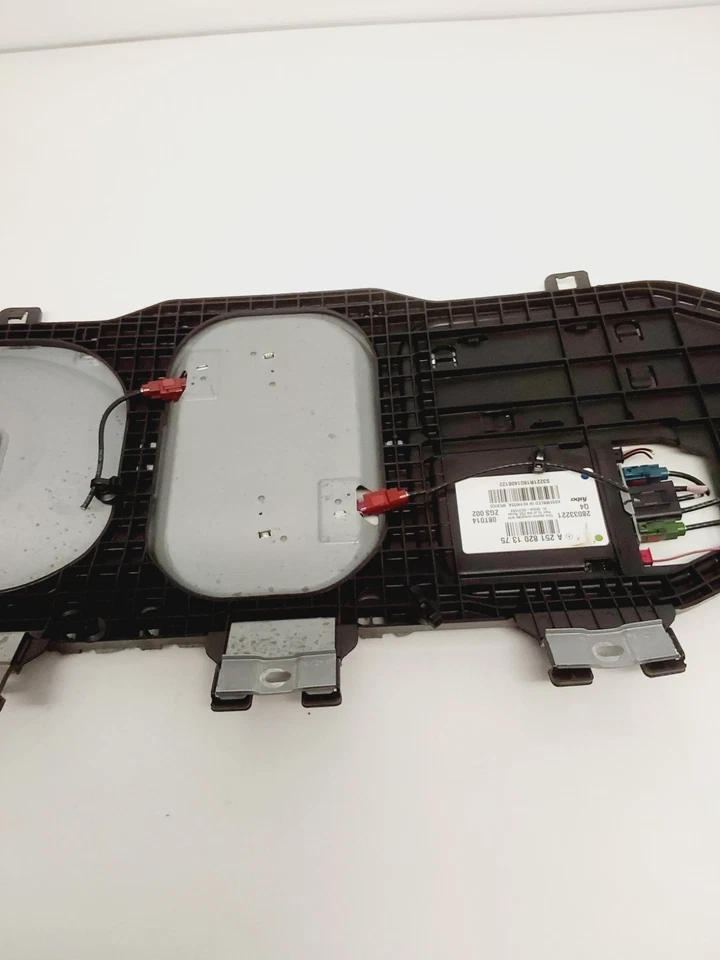 Amplificador de antena Mercedes GL550 2008 4 Matic OEM A2518201375 Foto 3 de 4