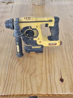 Dewalt DCH253 18V Lithium Ion SDS Plus Rotary Hammer Drill Body