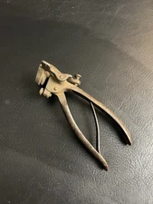 Vintage DISSTON & Son Saw Set Monarch Triumph USA Tooth Setting Pliers Tool