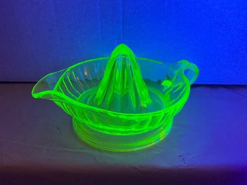 Vintage Depression Glass, Large Green Vaseline Uranium Citrus Reamer/Juicer EUC