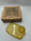 VTG  YORKTOWN SNACK SET  FEDERAL GLASS CO. 4 TRAYS & 4 CUPS  **MULTIPLES AVAIL**