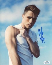 Colton Haynes Arrow Autographed Signed 8x10 Photo ACOA