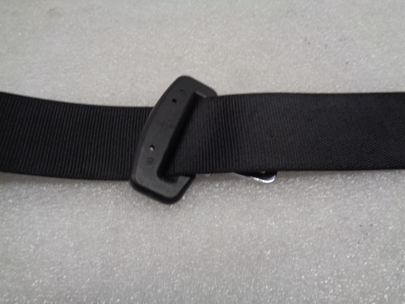 14-17 Maserati Ghibli Rear Right Side Seatbelt Seat Belt Retractor OEM AK2308335
