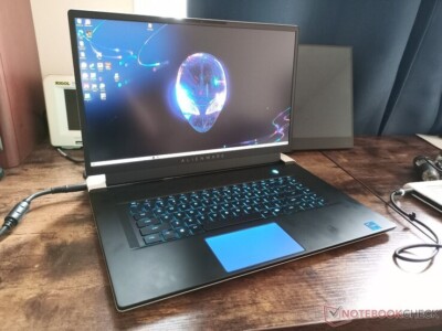 Alienware X17 R1 i7-11800H - 16GB Memory - 1TB SSD - RTX 3060