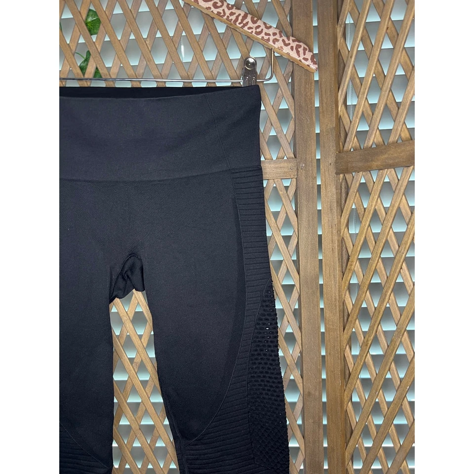Zyia Active Moto Seamless Leggings sz XS/S - Image 3 of 4