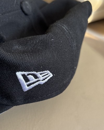 NEW ERA 9FIFTY RETRO- CROWN BLACK BASEBALL HAT MEN’s NEW - Picture 3 of 3