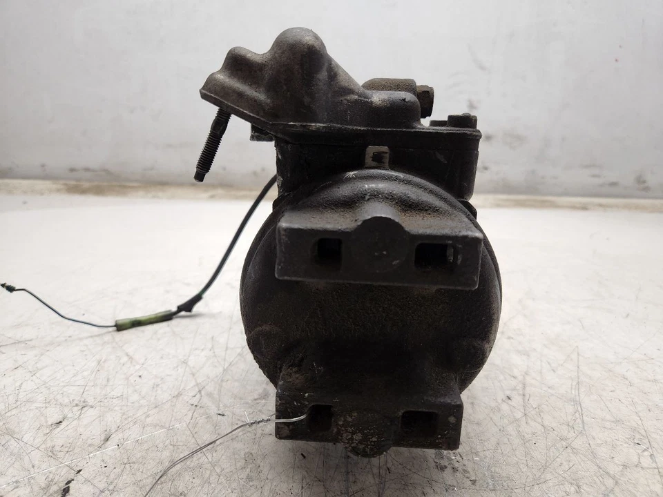  98-00 ACCORD AC Compressor 3.0L V6 A/T OEM 38810P8AA01 - Image 4 of 4