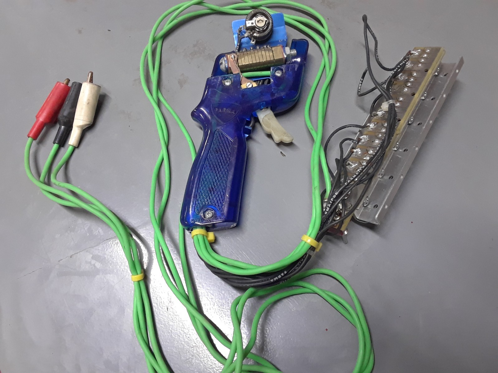 1/24  slot car custom parma  controller . tested on track works good. see pics