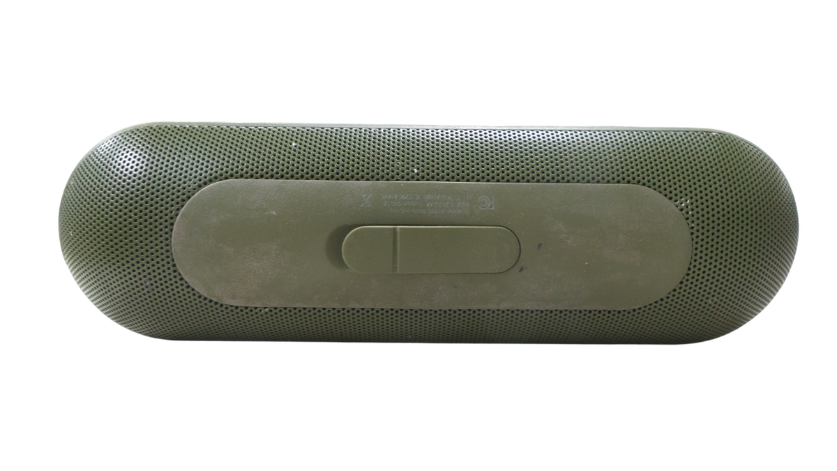 Beats by Dre Pill Plus A1680 Bluetooth Wireless Speaker - White