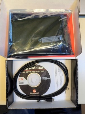 Microchip DM164127 Low Pin Count USB Development Kit