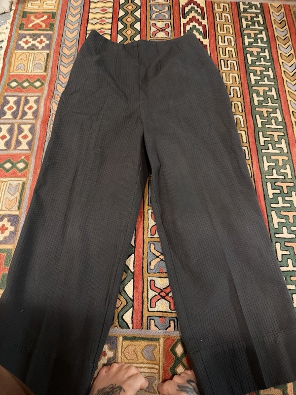 Caron Callahan Textured Dark Grey High Waisted Cropped Pants. Size XS. Euc